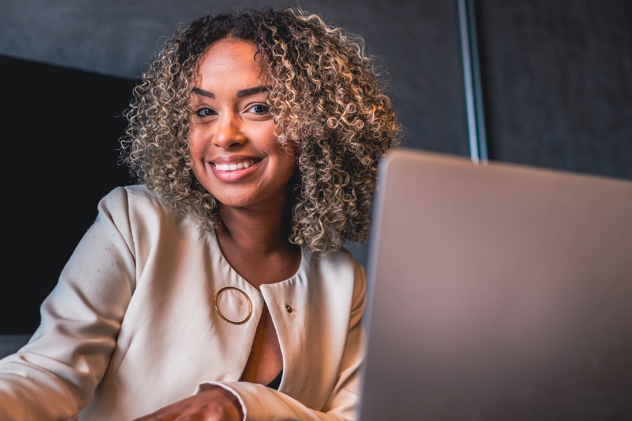 GEO Agentur unterstützt bei der GEO-Content-Optimierung